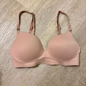Victoria’s Secret Very Sexy So Obsessed Bra 32DD